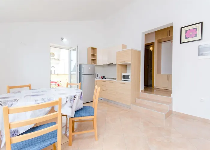 Andrea * Мандре